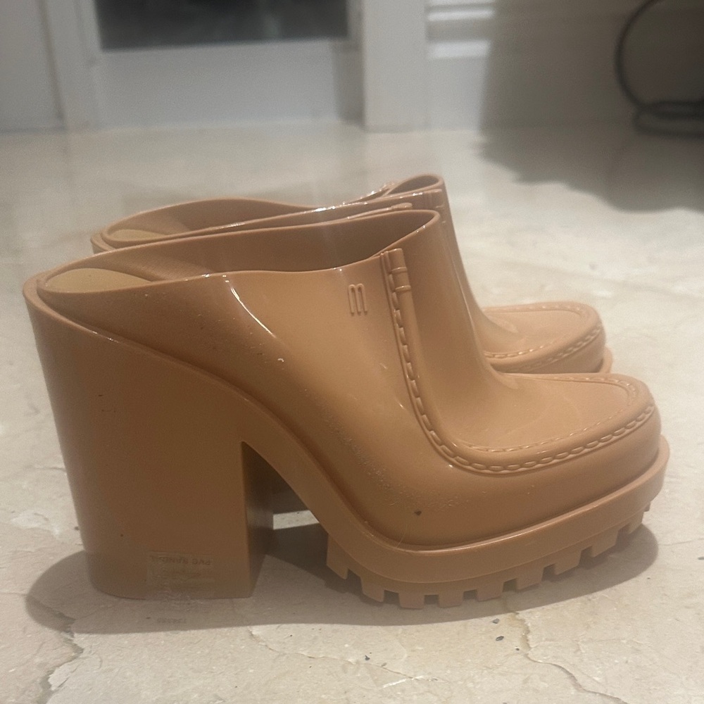 Melissa Women's Tan Platform Mules